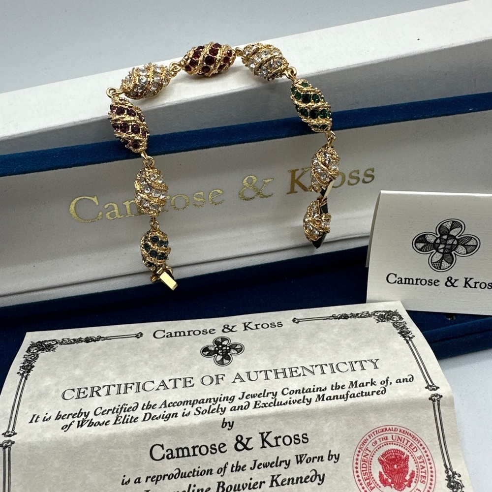 Vintage New Camrose & Kross JBK Jackie Kennedy ROYAL‎ EGG Bracelet #492